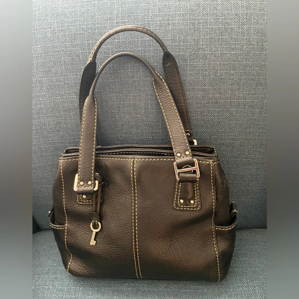 Fossil Black Leather Double Handles Shoulder Handbag Purse Silver Tone Hardware - Picture 3 of 16